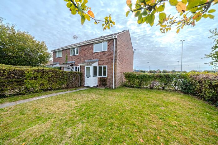 2 Bedroom End Of Terrace House For Sale In Maple Avenue, Chepstow, NP16