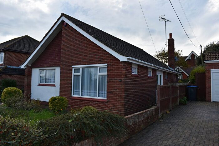 2 Bedroom Bungalow To Rent In Palmerston Avenue, Broadstairs, CT10