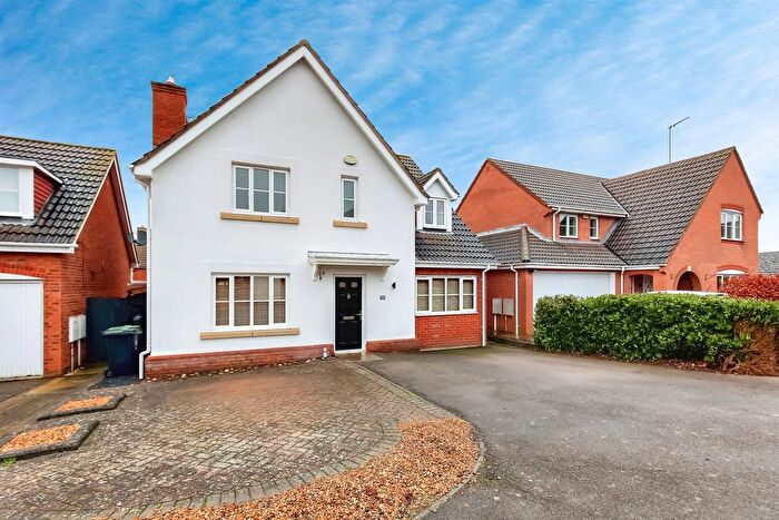 4 Bedroom Detached House For Sale In Conway Drive, Thrapston, Kettering, NN14