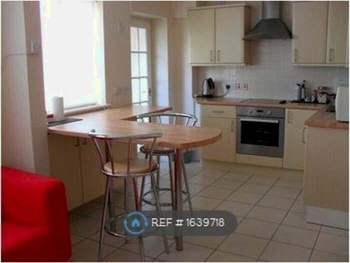 4 Bedroom Terraced House To Rent In Hunter Close, Potters Bar, EN6