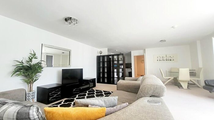 2 Bedroom Apartment To Rent In Violet Road, London, E3