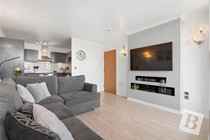 2 Bedroom Apartment For Sale In Axiom Apartments, Mercury Gardens, Romford, RM1