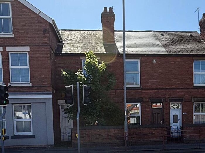 4 Bedroom Terraced House For Sale In Queens Road, Beeston, Nottingham, NG9