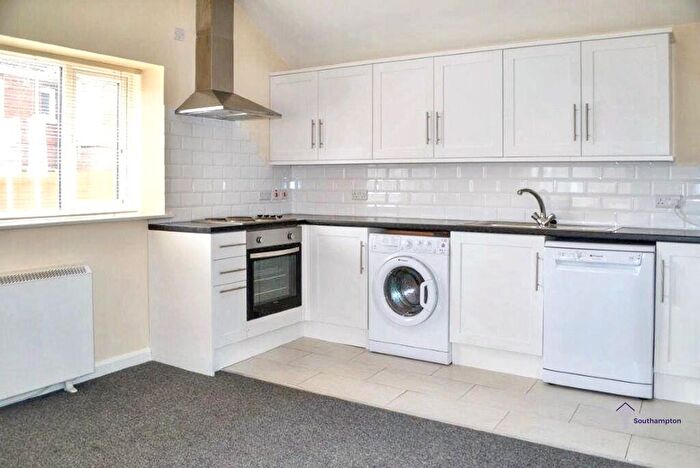 1 Bedroom Flat To Rent In Church Road, Woolston, Southampton, SO19