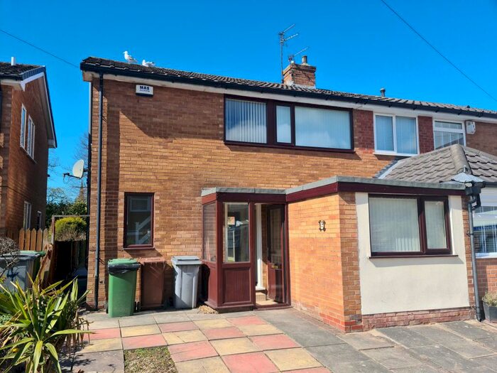 3 Bedroom Semi-Detached House To Rent In Knowsley Close, Birkenhead, CH42