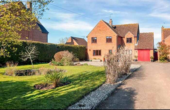 4 Bedroom Detached House For Sale In Blacksmith End, Stathern, Melton Mowbray, LE14