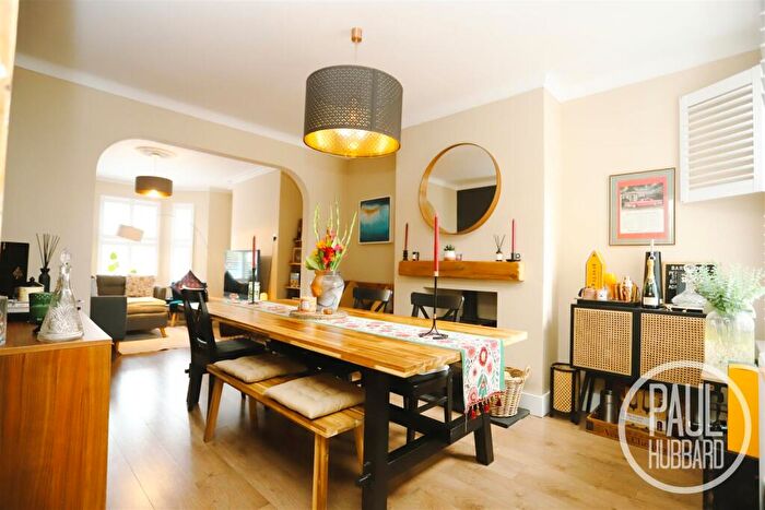 3 Bedroom End Of Terrace House For Sale In London Road South, Pakefield, NR33