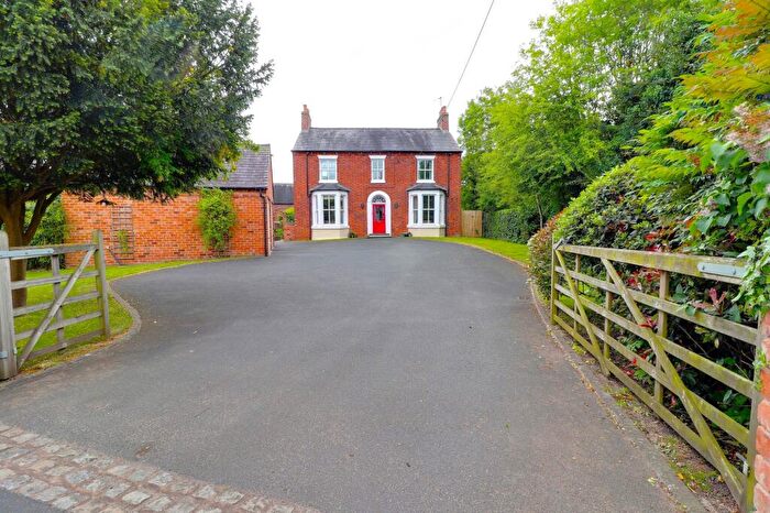 5 Bedroom Detached House For Sale In Newport Road, Gnosall, ST20
