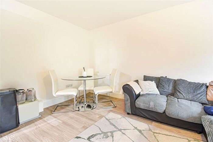 1 Bedroom Apartment For Sale In Cherry Orchard House, Cherry Orchard, Marlborough, Wiltshire, SN8
