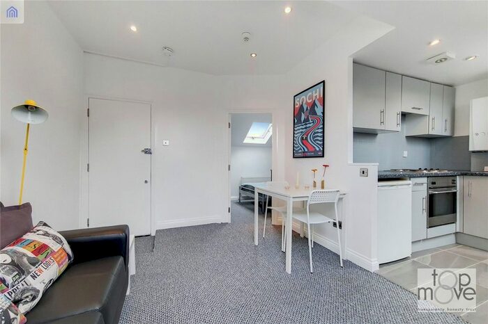 1 Bedroom Flat To Rent In Bensham Lane, Croydon, CR0