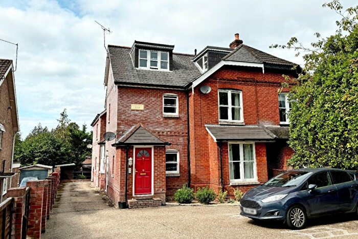 1 Bedroom Flat To Rent In Winchester Road, Chandlers Ford, Eastleigh, Hampshire, SO53