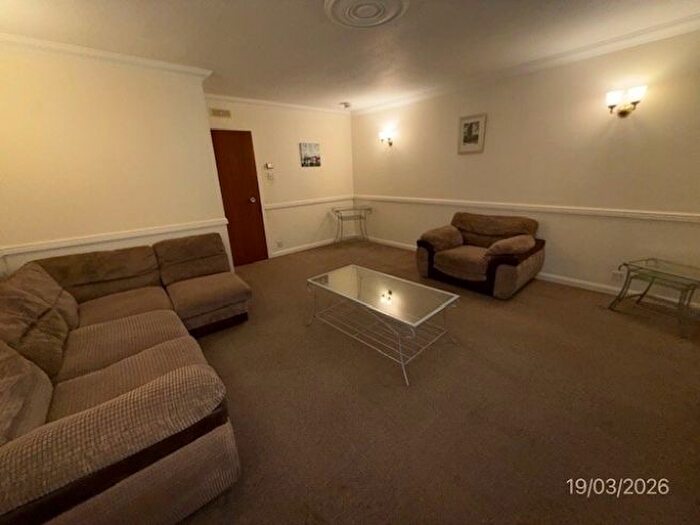 2 Bedroom Flat To Rent In Claremont Gardens, Second Floor Left, Aberdeen, Aberdeenshire, AB10