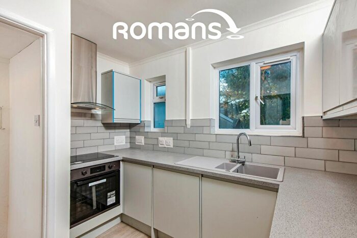 3 Bedroom Detached House To Rent In Stonehouse Lane, BA2