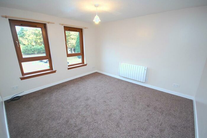 2 Bedroom Flat To Rent In McDonald Court, Froghall Terrace, Aberdeen, Aberdeen, AB24