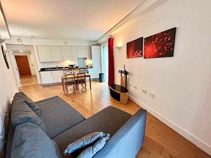 2 Bedroom Apartment To Rent In Brighton Belle, Brighton, BN1