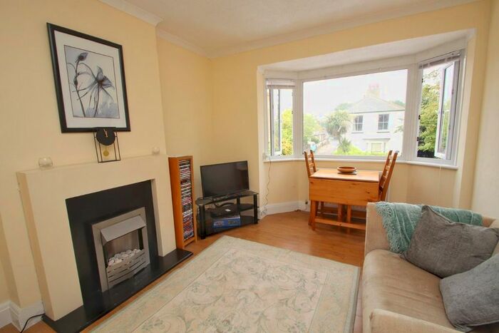 2 Bedroom Flat To Rent In Church Street, St. Peters, Broadstairs CT10