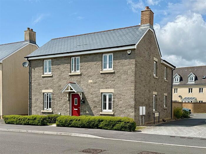 4 Bedroom Detached House For Sale In Rhes Brickyard Row, Llanelli, SA15