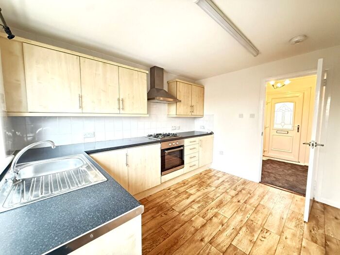 2 Bedroom Terraced House To Rent In Standing Stone Walk, Dunfermline, Fife, KY11