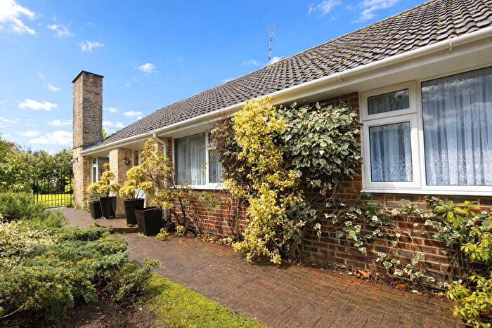 3 Bedroom Bungalow For Sale In Broomleaf Road, Farnham, Surrey, GU9
