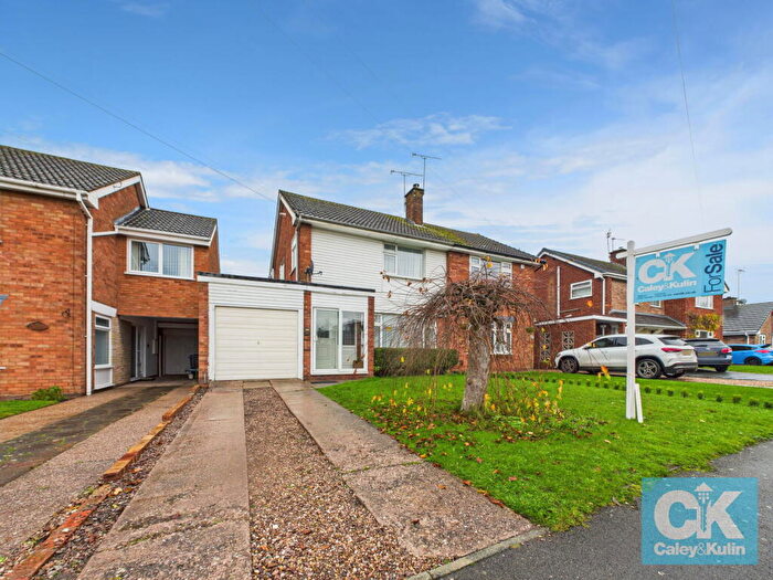 3 Bedroom Semi Detached House For Sale In Leacroft Road, Penkridge, Staffordshire, ST19