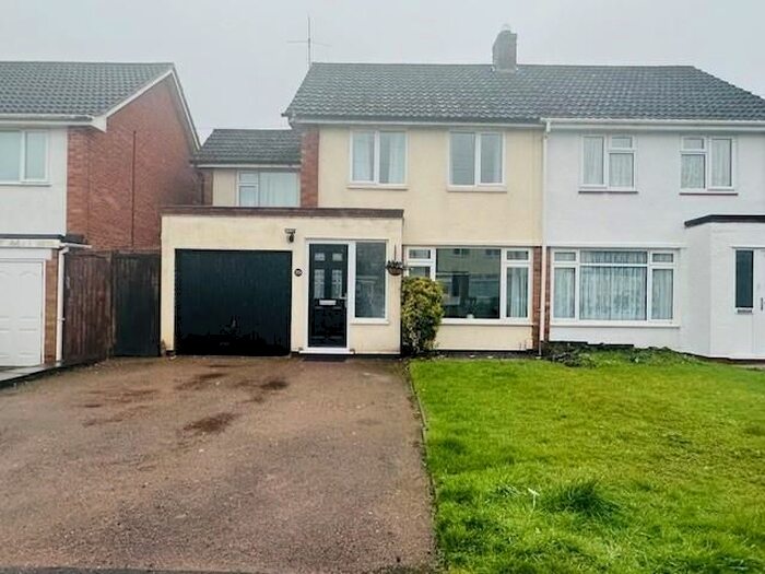 3 Bedroom Semi-Detached House To Rent In Keyse Road, Sutton Coldfield, West Midlands, B75