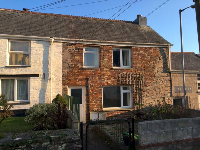 1 Bedroom Flat To Rent In Central House, PL14