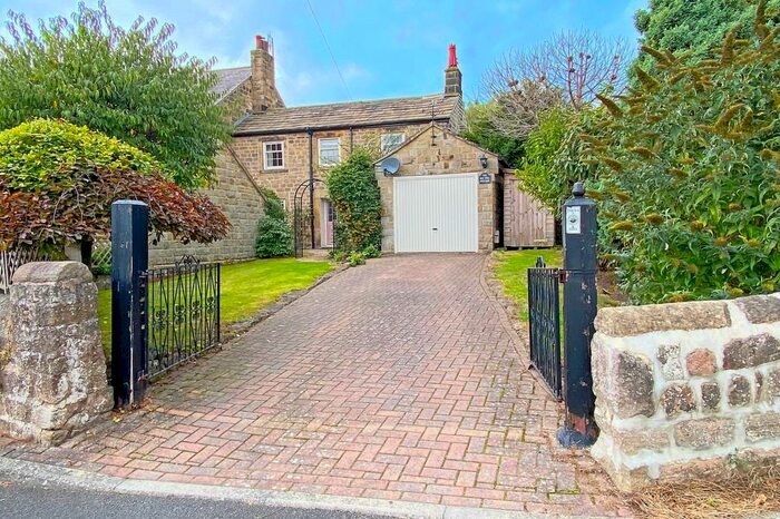 4 Bedroom Semi-Detached House To Rent In Shaw Mills, Harrogate, HG3