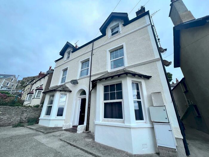 2 Bedroom Ground Flat To Rent In Old Road, Llandudno, Conwy (County Of), LL30