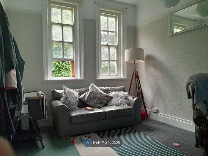 Studio To Rent In Malling Place, West Malling, ME19