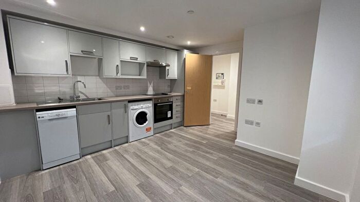 1 Bedroom Flat To Rent In St. Peters Street, Canterbury, CT1