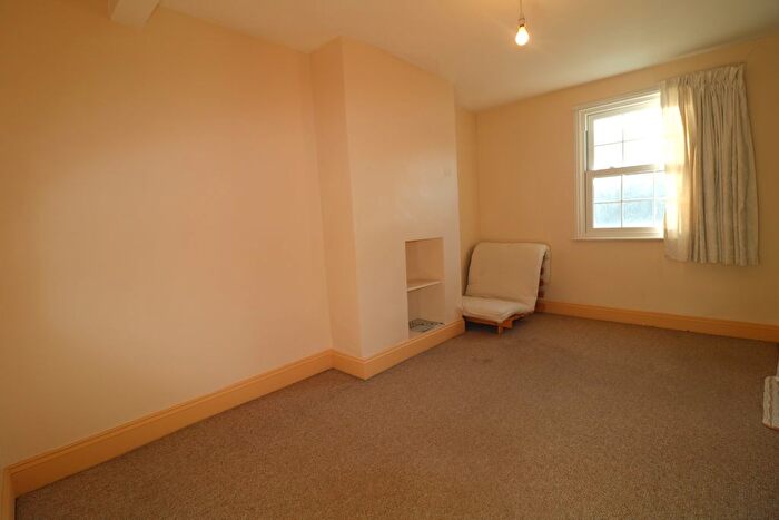 2 Bedroom Cottage To Rent In North Road, West Wickham, BR4