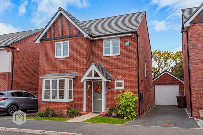 4 Bedroom Detached House For Sale In Southmead, Lowton, Warrington, Greater Manchester, WA3