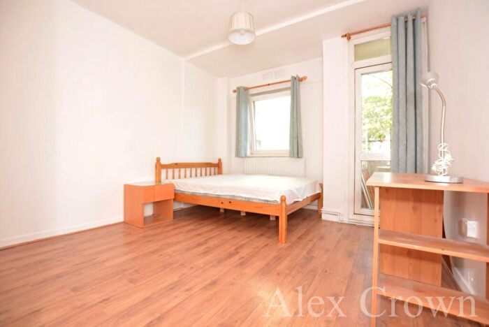 5 Bedroom Flat To Rent In Grimthorpe House, Percival Street, Angel, EC1V