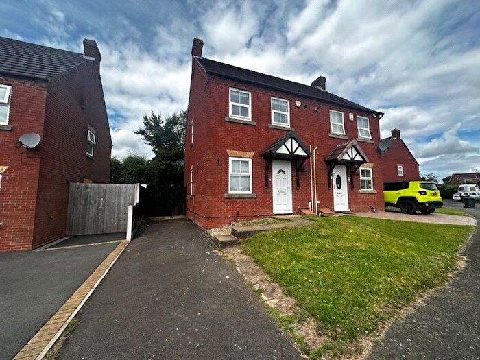 3 Bedroom Semi-Detached House To Rent In Ryebank Road, Ketley Bank, Telford, TF2