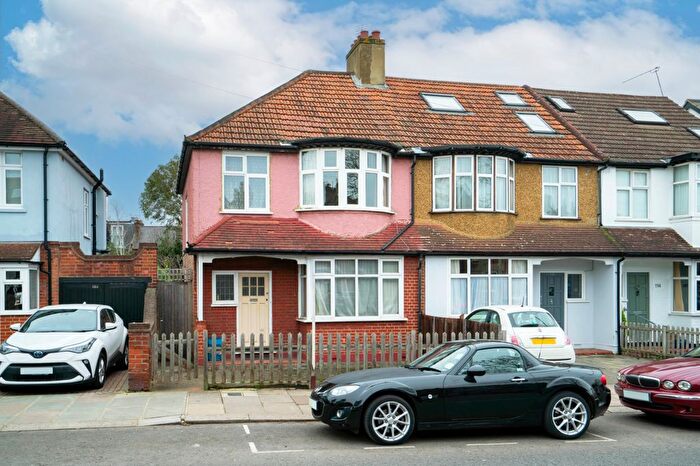 3 Bedroom Semi Detached House For Sale In Waldegrave Road, Teddington, TW11