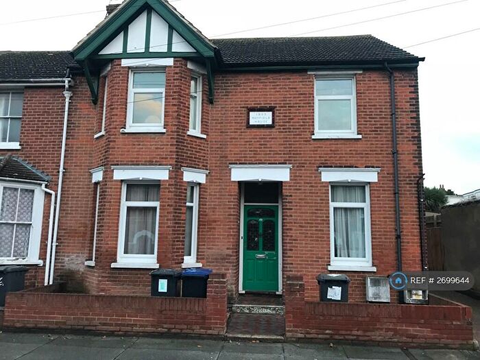 4 Bedroom Flat To Rent In St. Martins Road, Canterbury, CT1