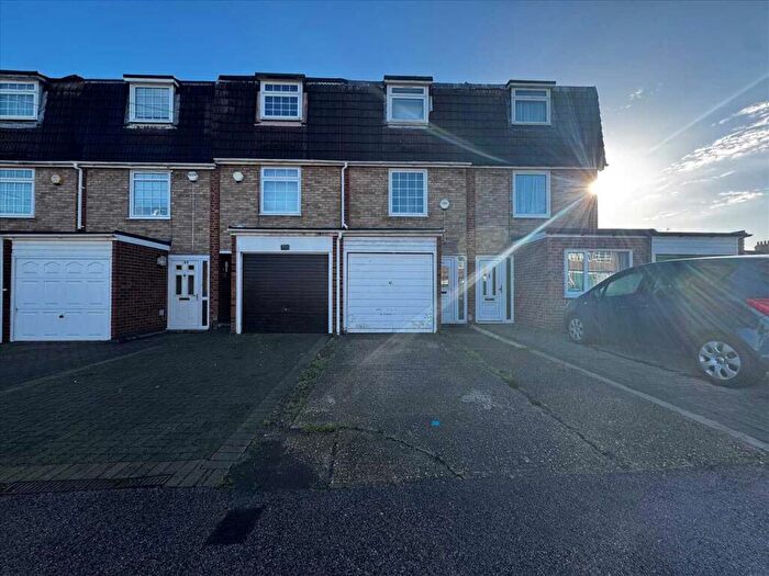 3 Bedroom Terraced House To Rent In Church Road, Harold Wood, Romford, RM3