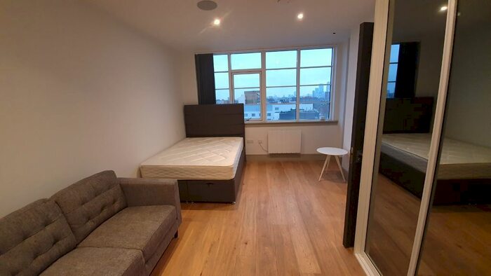 Studio To Rent In Philpot Street, London, E1