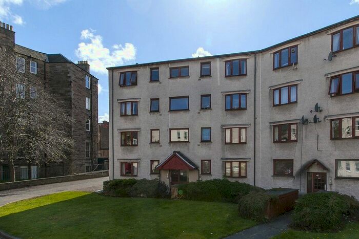 2 Bedroom Flat To Rent In Murieston Lane, Edinburgh, EH11