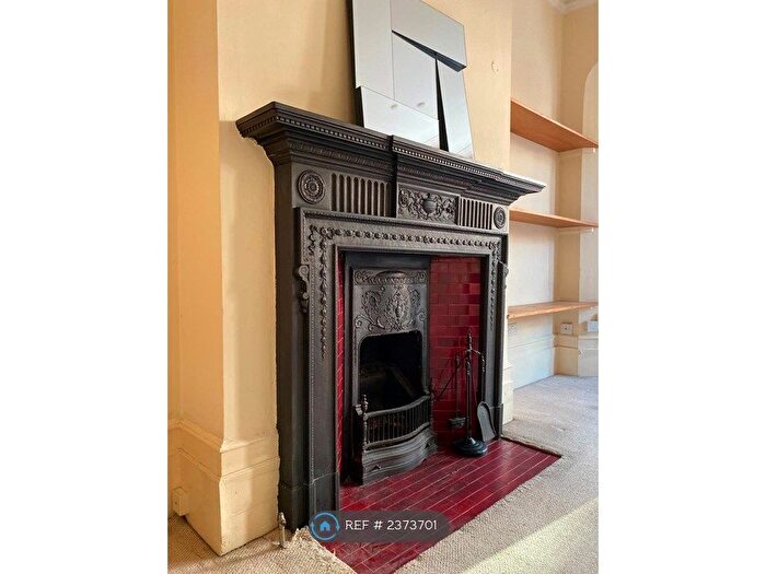 1 Bedroom Flat To Rent In Highgate, London, N6