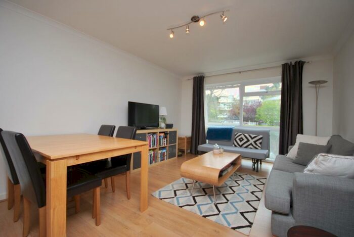 1 Bedroom Flat To Rent In Westmoreland Road Bromley, BR2