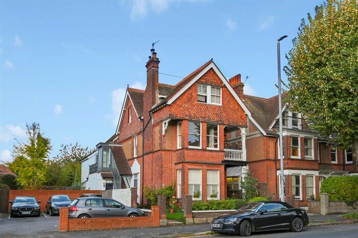 1 Bedroom Flat To Rent In Sackville Road, Hove, BN3