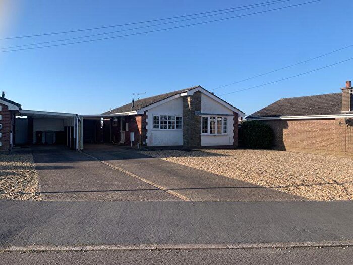 2 Bedroom Detached Bungalow To Rent In Roman Way, Horncastle, LN9
