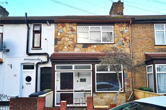 2 Bedroom Terraced House For Sale In Surrey Road, Barking, Essex, IG11