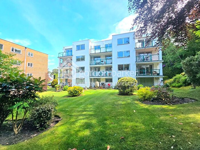 3 Bedroom Flat For Sale In Avalon, Poole, Dorset, BH14