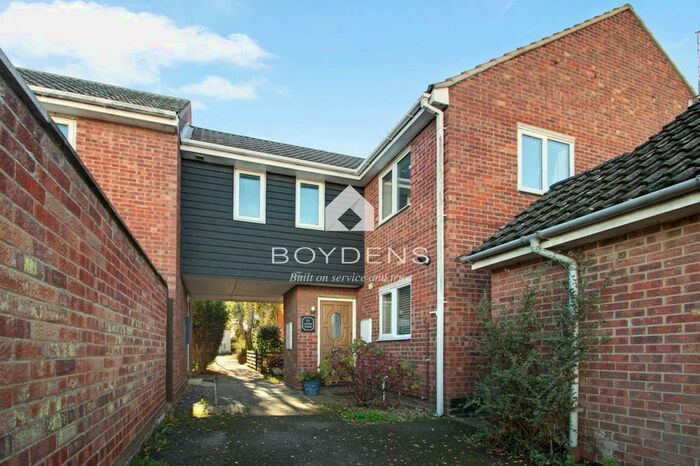 2 Bedroom Flat To Rent In Aster Close, Clacton-On-Sea, CO16