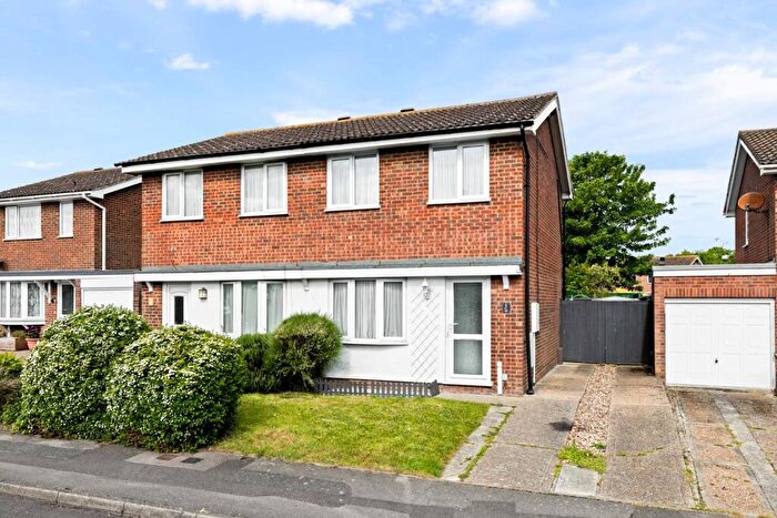 2 Bedroom Semi Detached House For Sale In Firs Lane, Folkestone, CT19