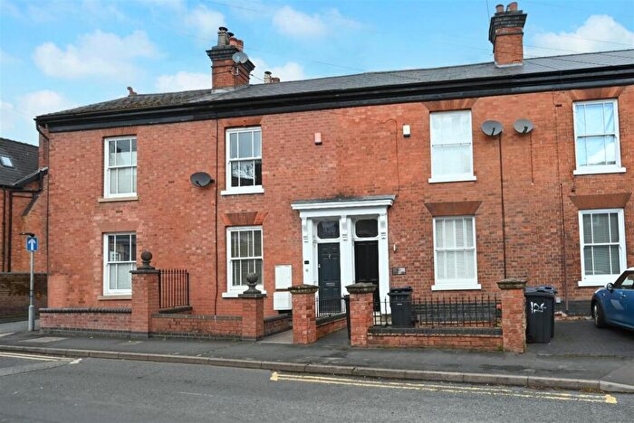 4 Bedroom Terraced House For Sale In Greenfield Road, Harborne, Birmingham, B17