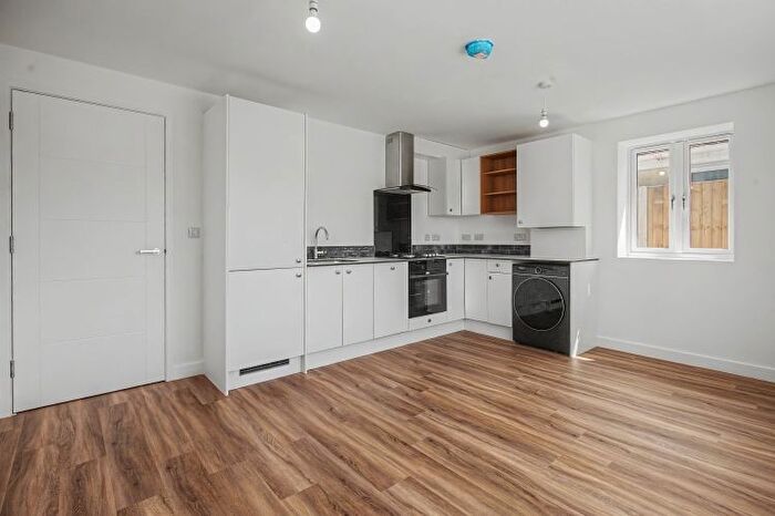 1 Bedroom Flat To Rent In Oxford Road, Kidlington, OX5