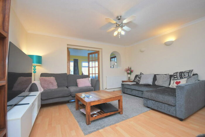 4 Bedroom Semi-Detached House To Rent In Ross Close, Saffron Walden, Essex, CB11